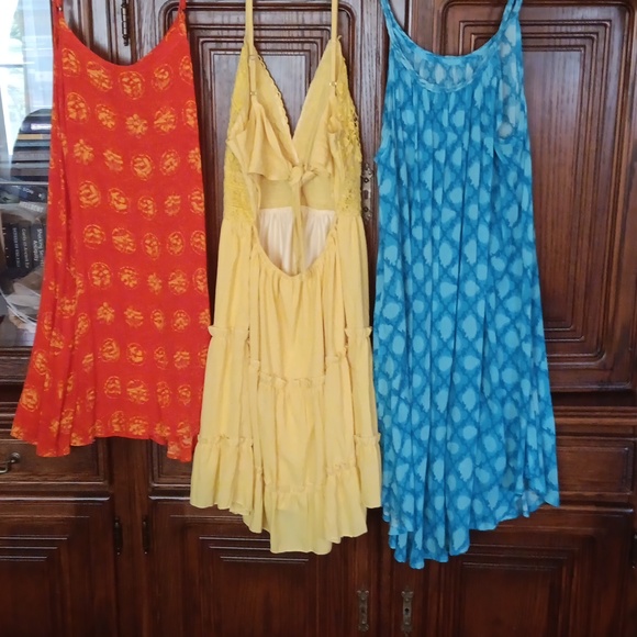Sun dresses, set of 3, size M - Picture 2 of 5